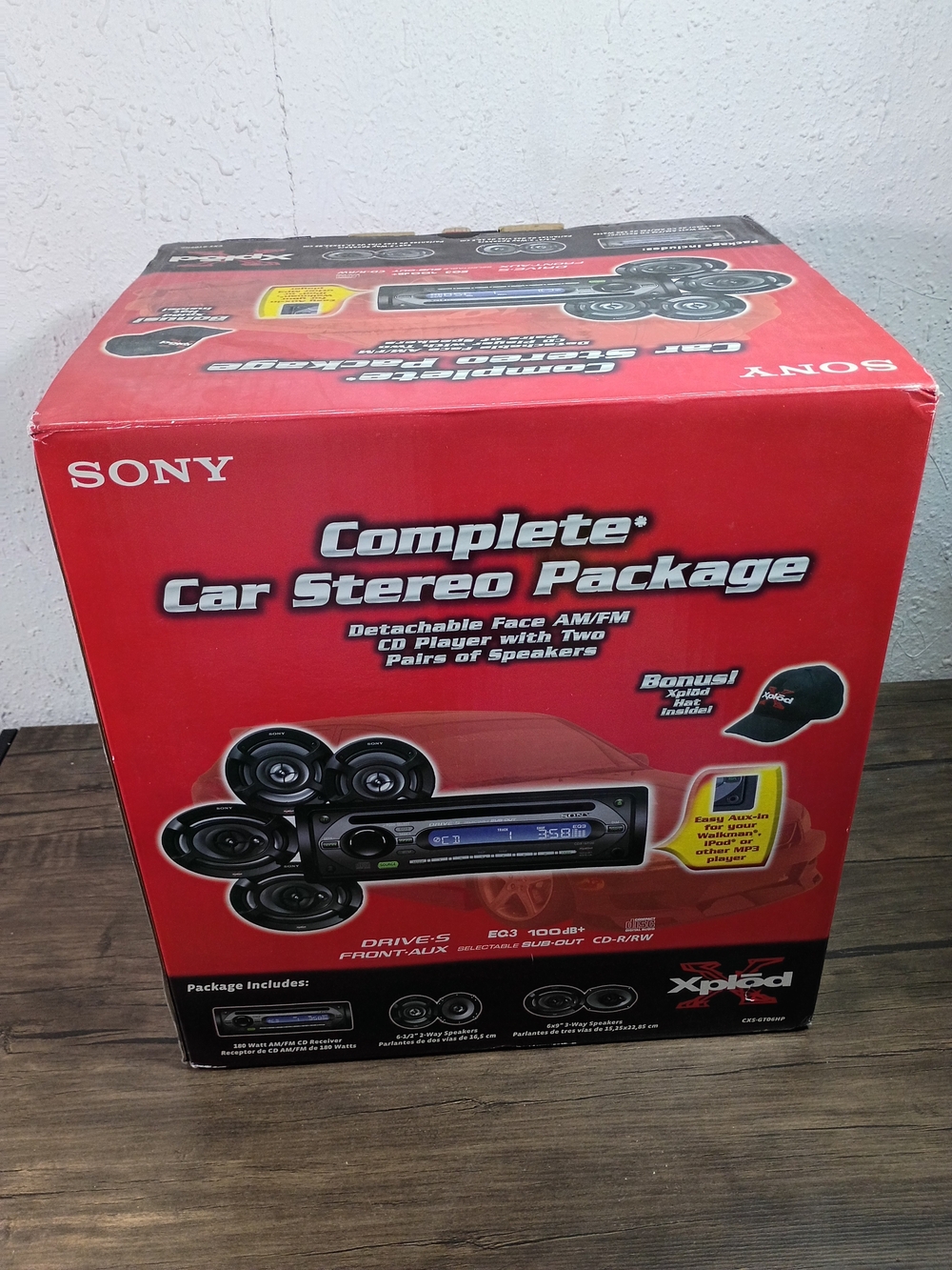 SONY Xplod CXS-GT06HP Car Stereo Package Detachable Face AM/FM CD Player NEW